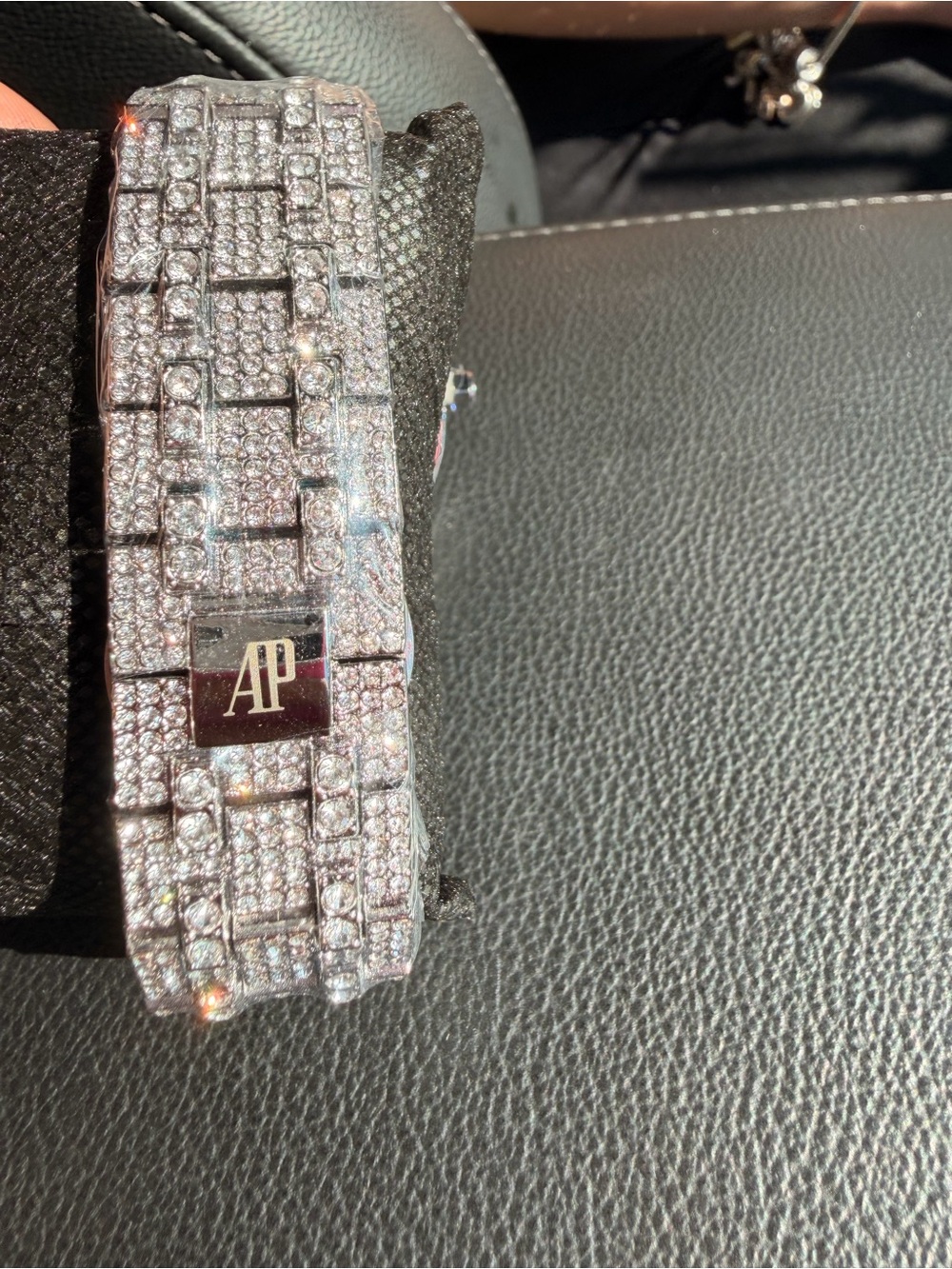 Moissanite AP - Picture 2 of 2